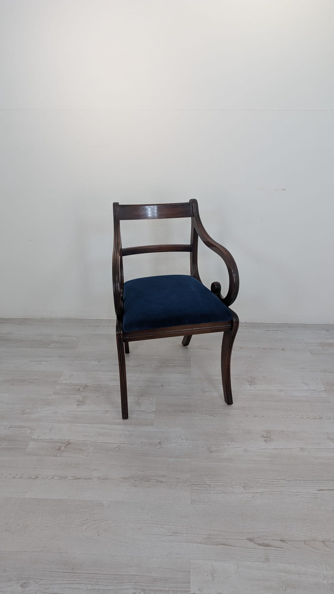 Krzesło w mahoniu w stylu Biedermajer