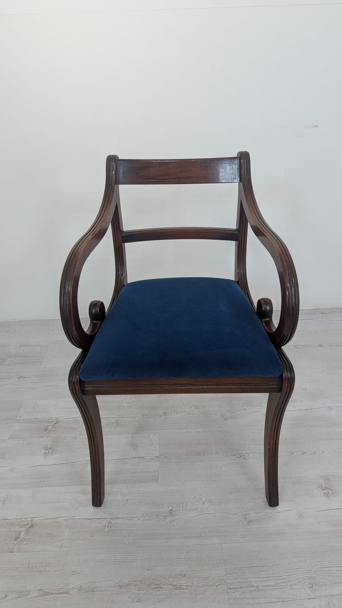 Krzesło w mahoniu w stylu Biedermajer - obrazek 3