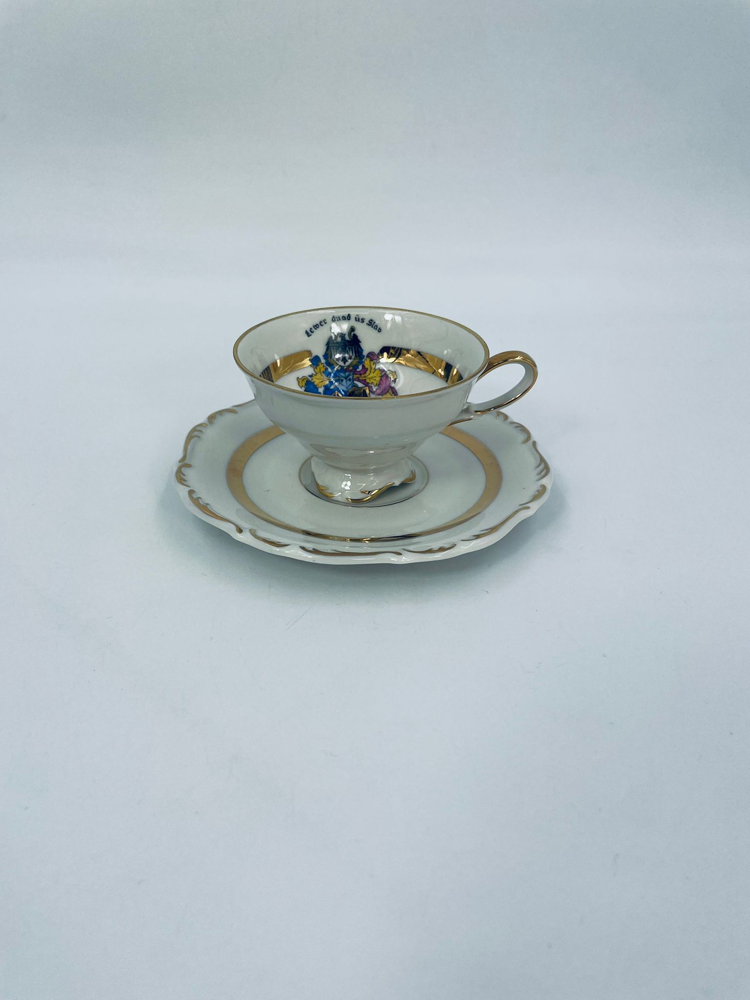 Breakfast set Collector's porcelain cup Wolf Kueps