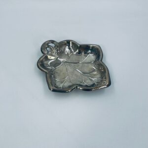 Silver-plated platter Leaf