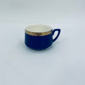 Opaque de Sarreguemines collector's cup