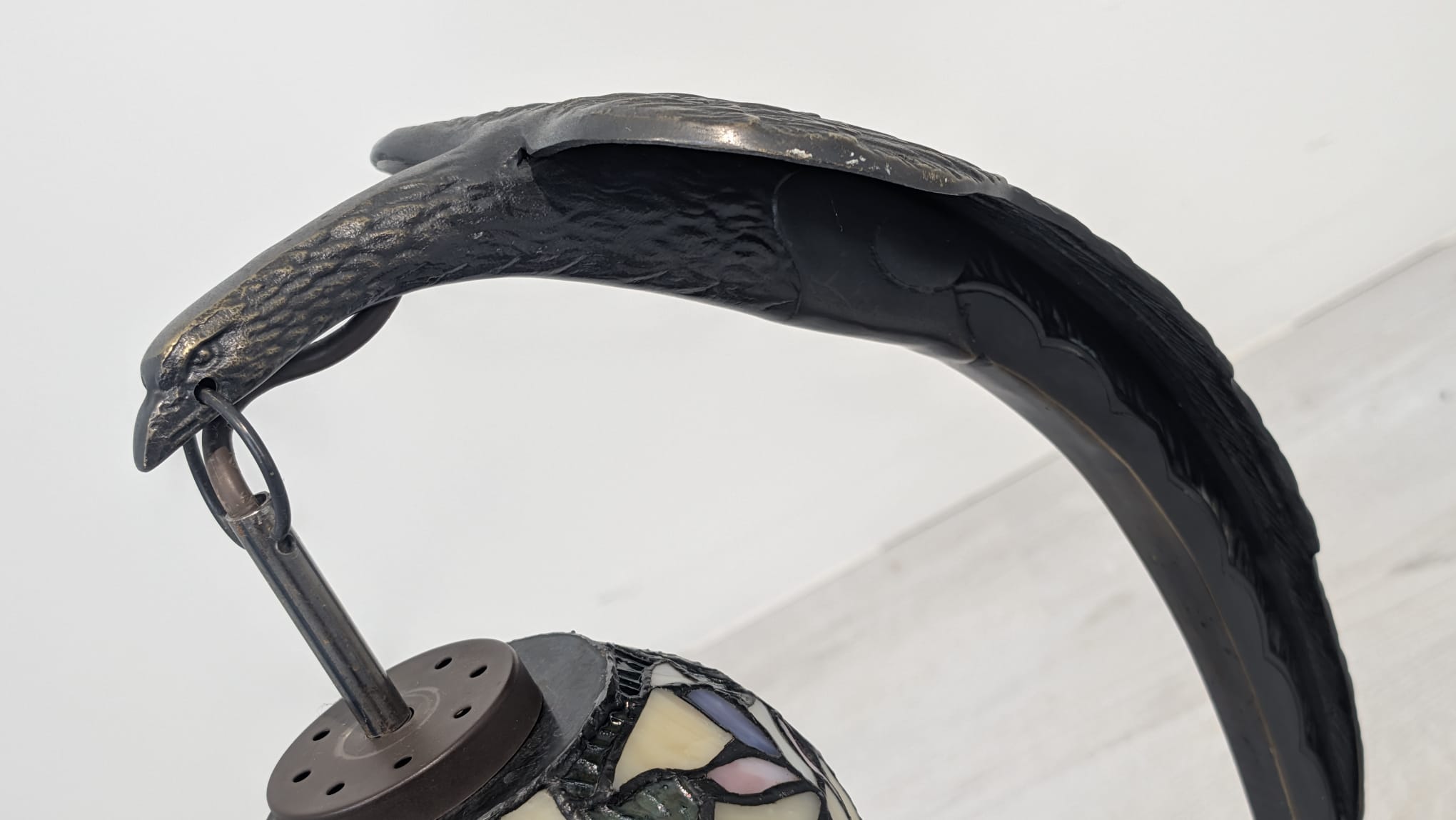 Lampa stołowa, biurowa witrażowa w stylu Tiffany Orzeł z brązu - obrazek 7