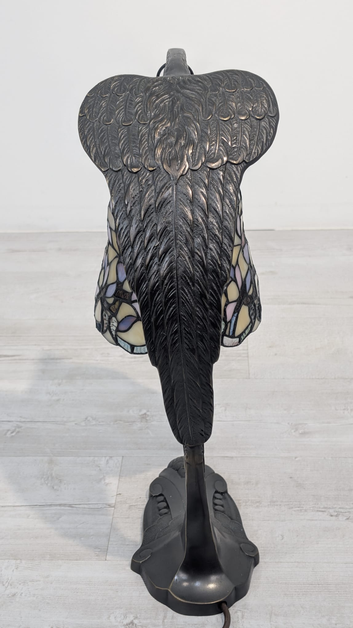 Lampa stołowa, biurowa witrażowa w stylu Tiffany Orzeł z brązu - obrazek 10