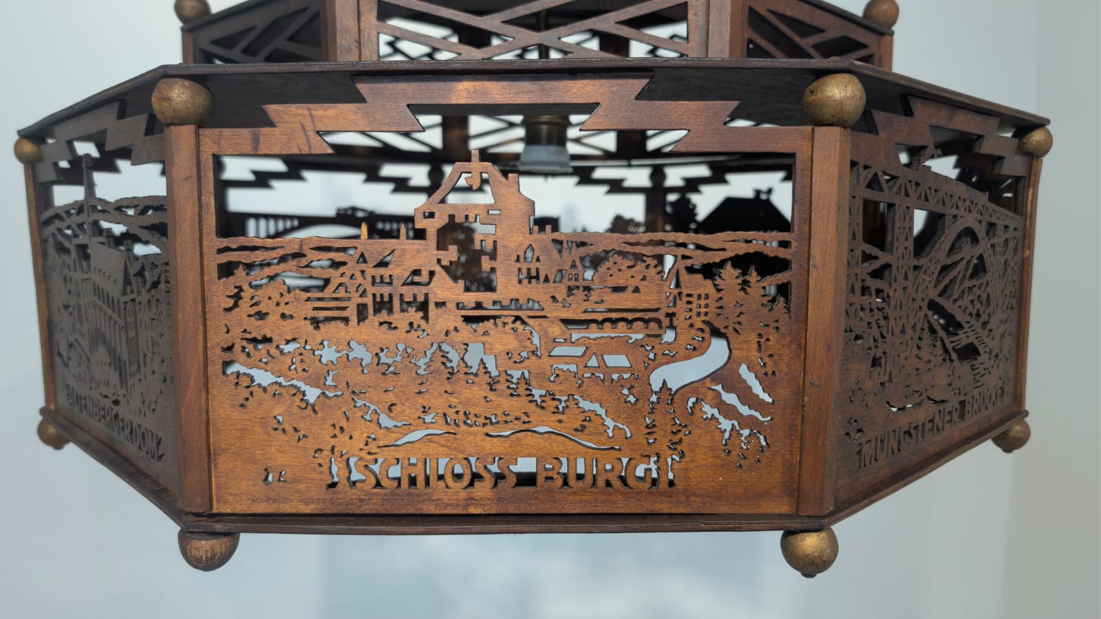 Zwis lampa Żyrandol drewniany ażurowy Wuppertal misterny z lat 30/40-stych - obrazek 9