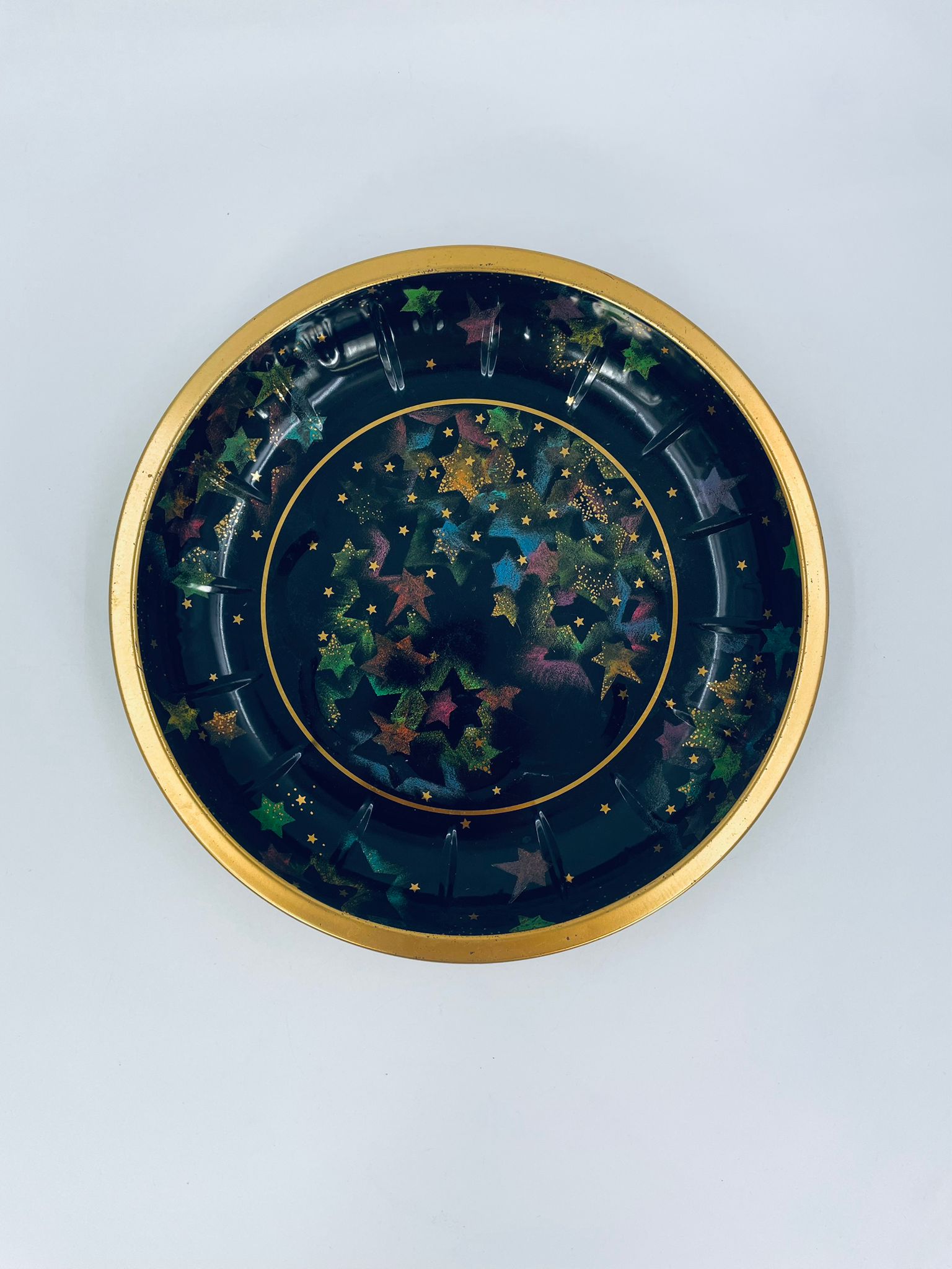 Vintage decorative bowl