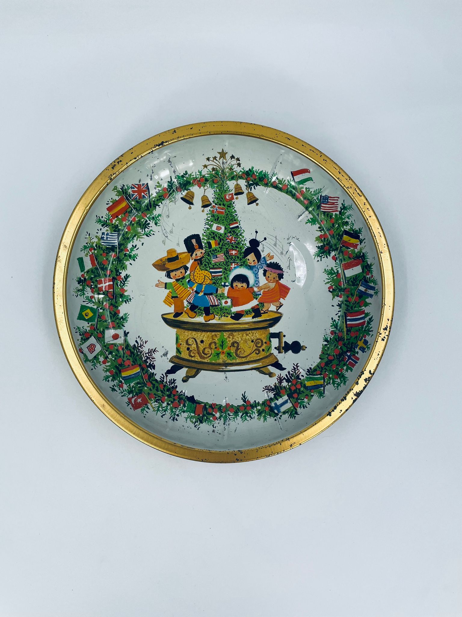 Vintage decorative bowl