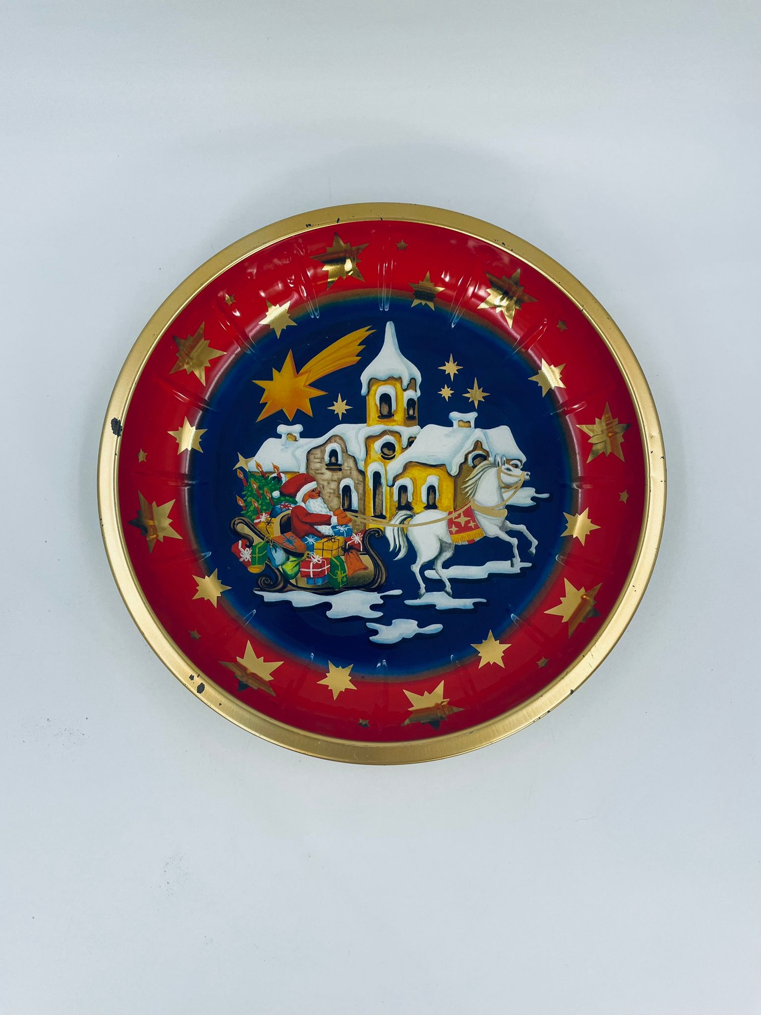 Vintage decorative bowl