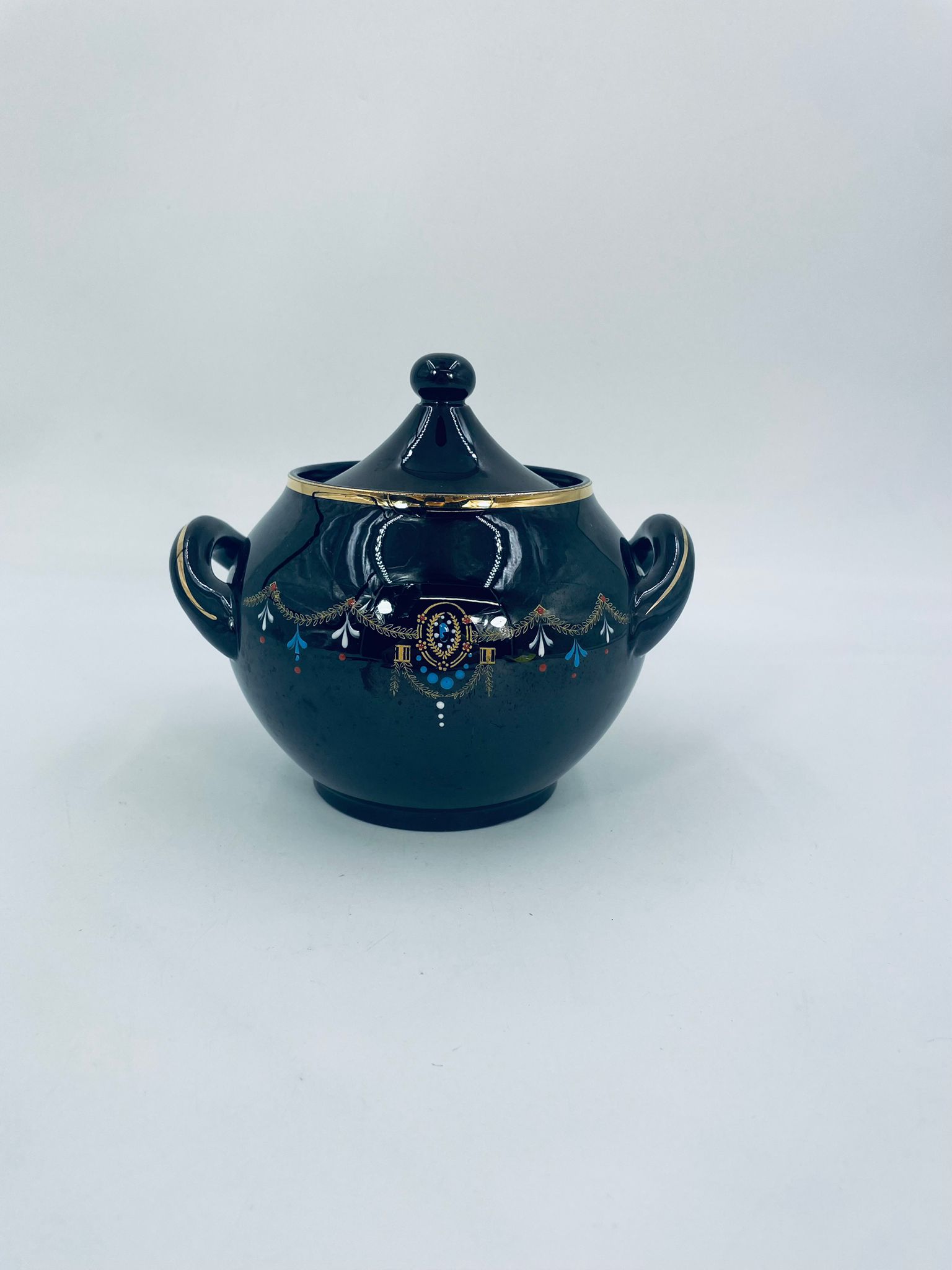 Vintage porcelain sugar bowl