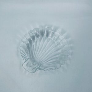 Vintage shell snack plate