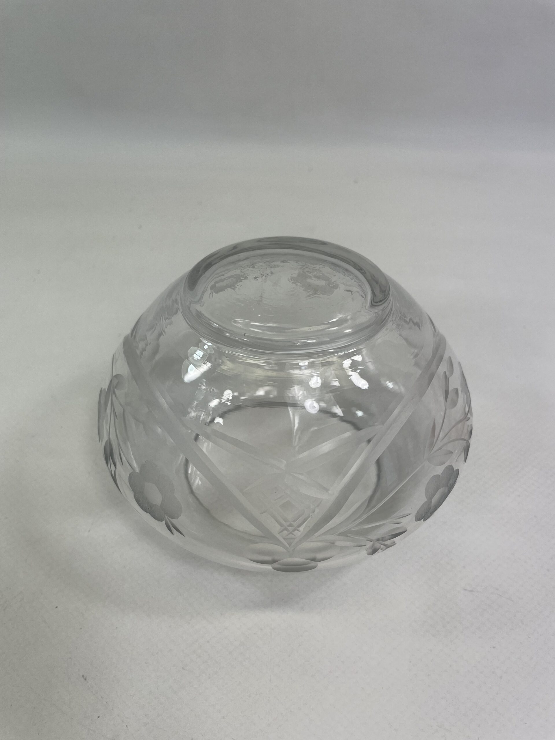 Cukierniczka kryształowa z lat 50/60-tych. - obrazek 6