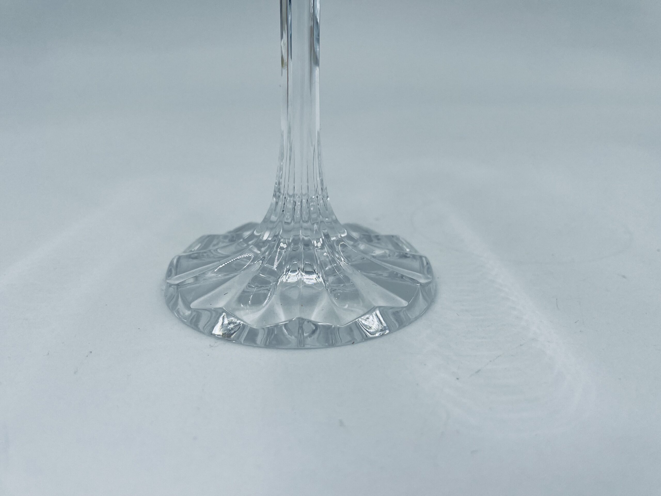 Kieliszek kryształowy do wina cięty - obrazek 4