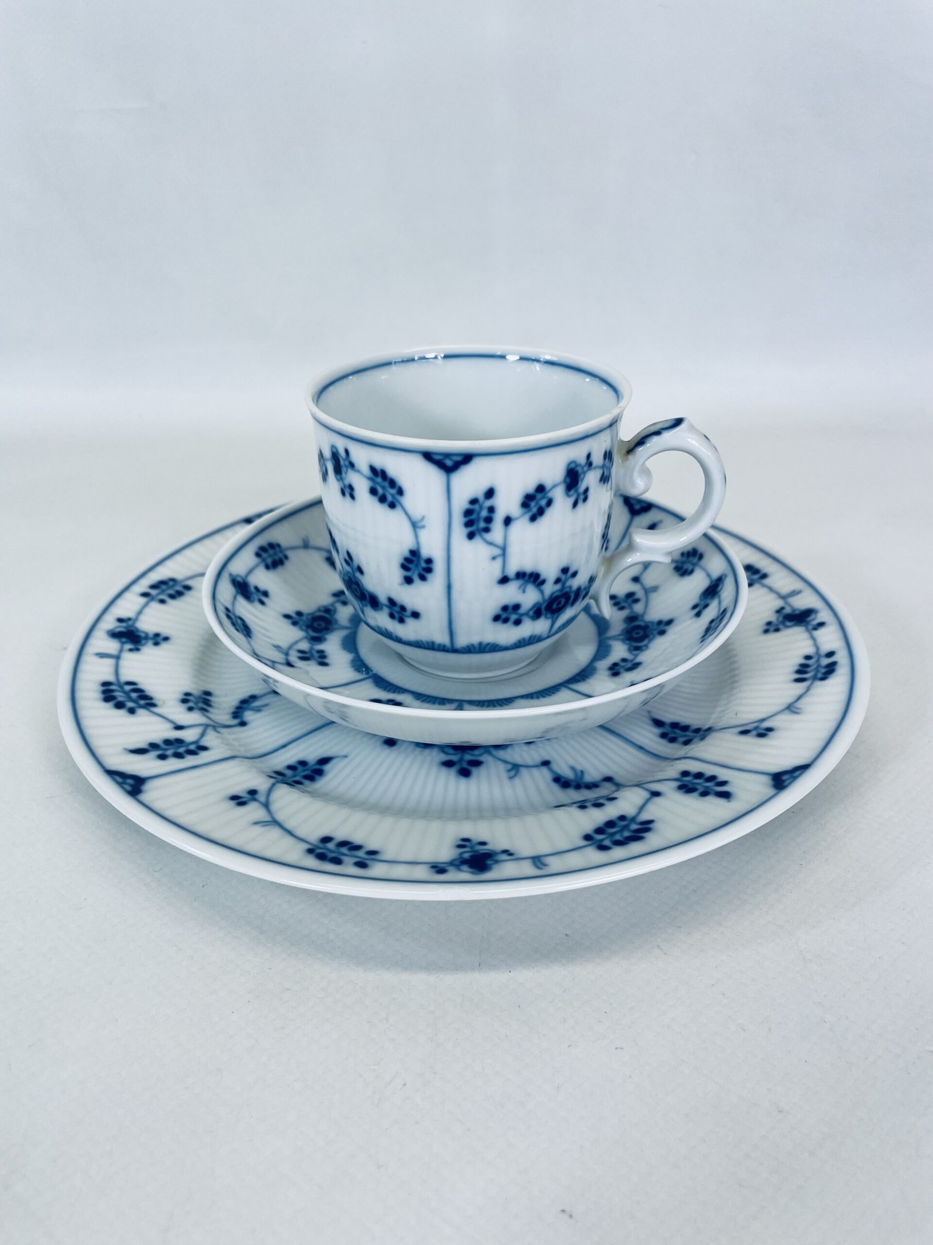 Zestaw śniadaniowy Villeroy &Boch Amaliemburg Kobaltowy - Image 3