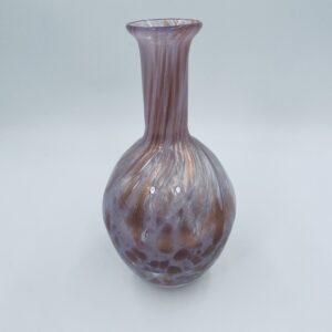 Wazon bezbarwny dmuchany, wykończony w masie emalia różowa i miedziana