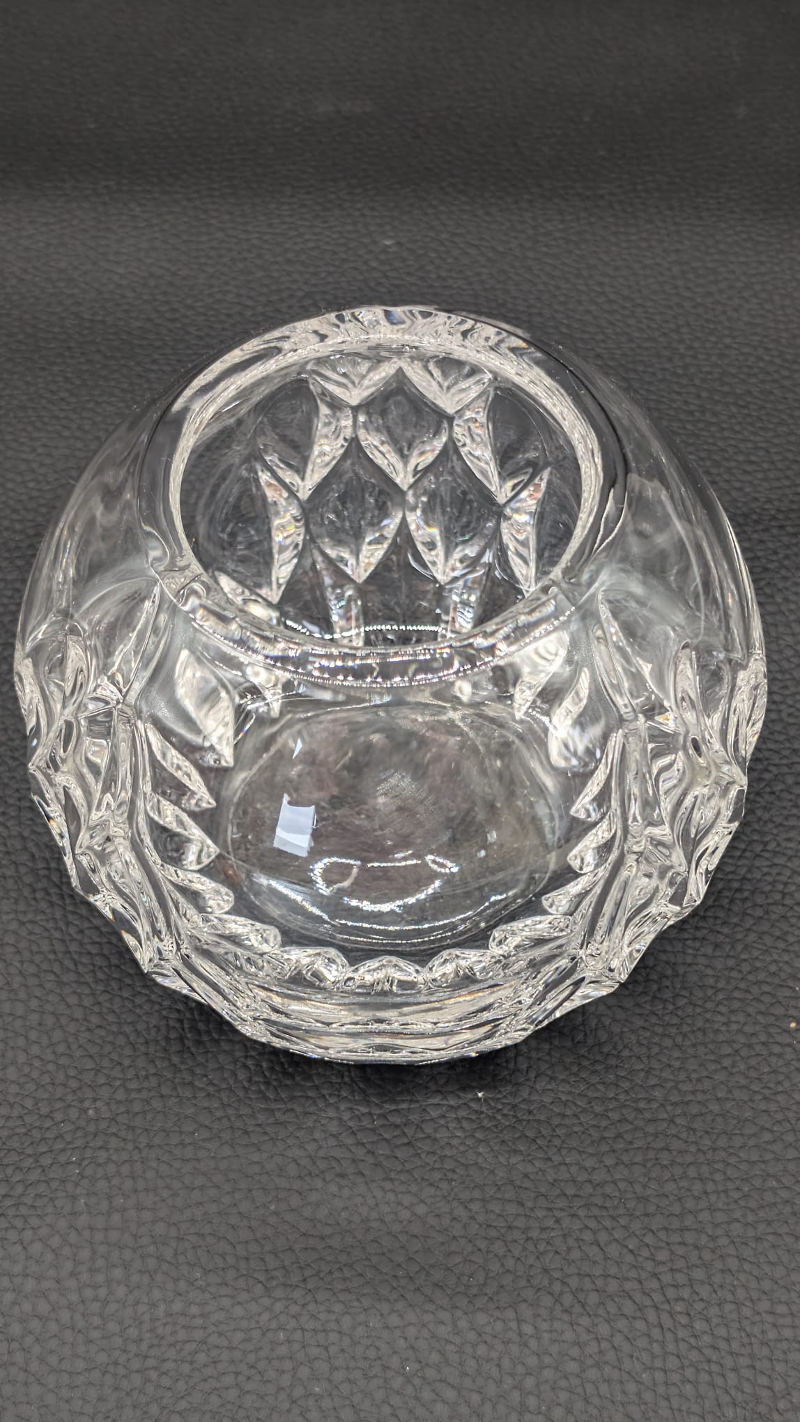 Kryształowy wazon kula - obrazek 6