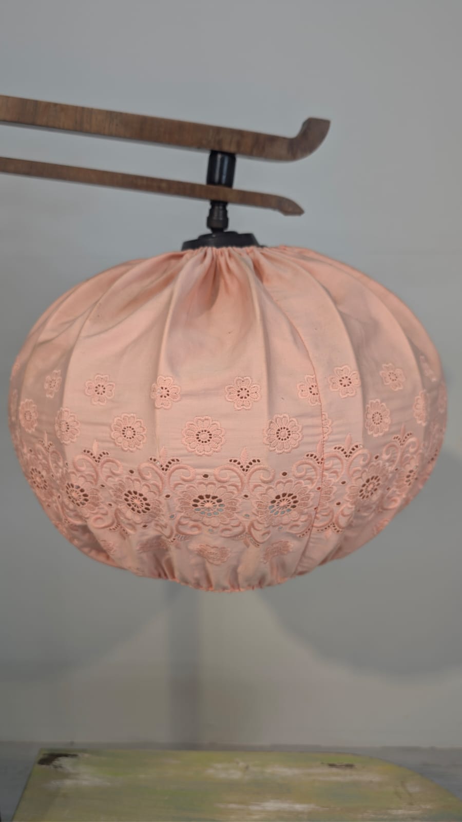 Lampa podłogowa ze stolikiem, barkiem Art-Deco - obrazek 6