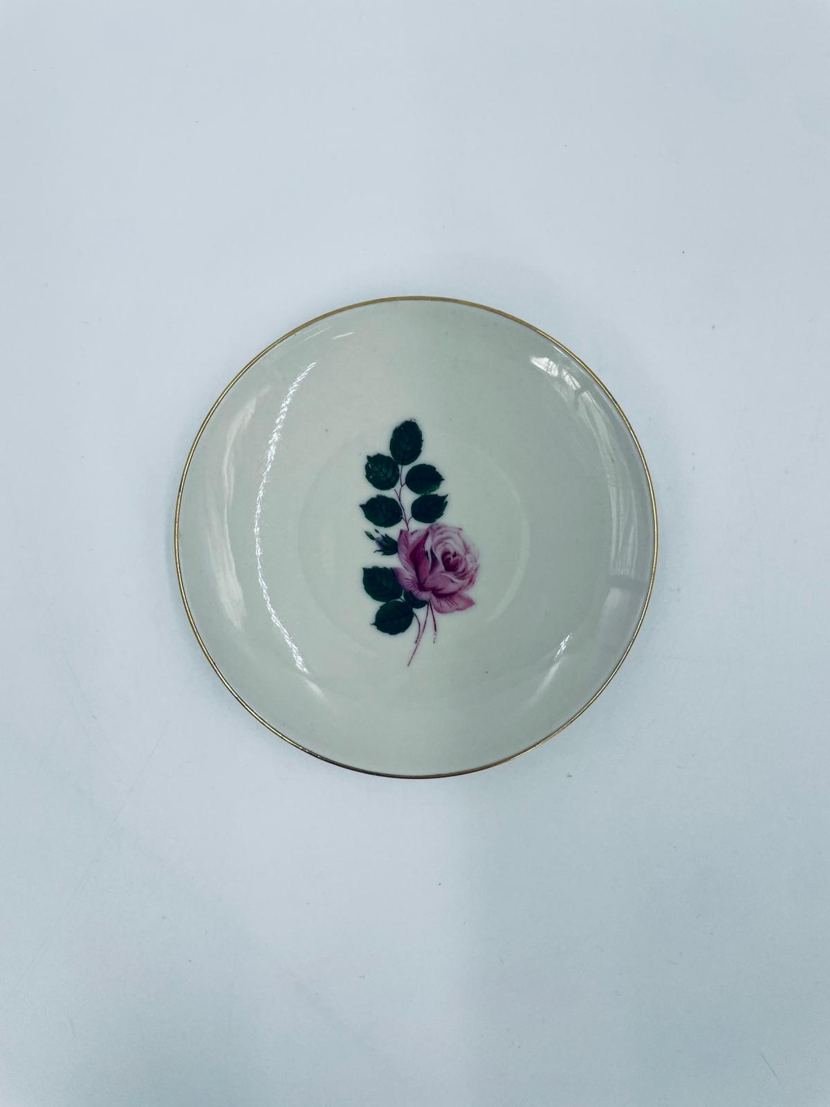 Mały talerzyk, spodek pod filiżankę Vintage