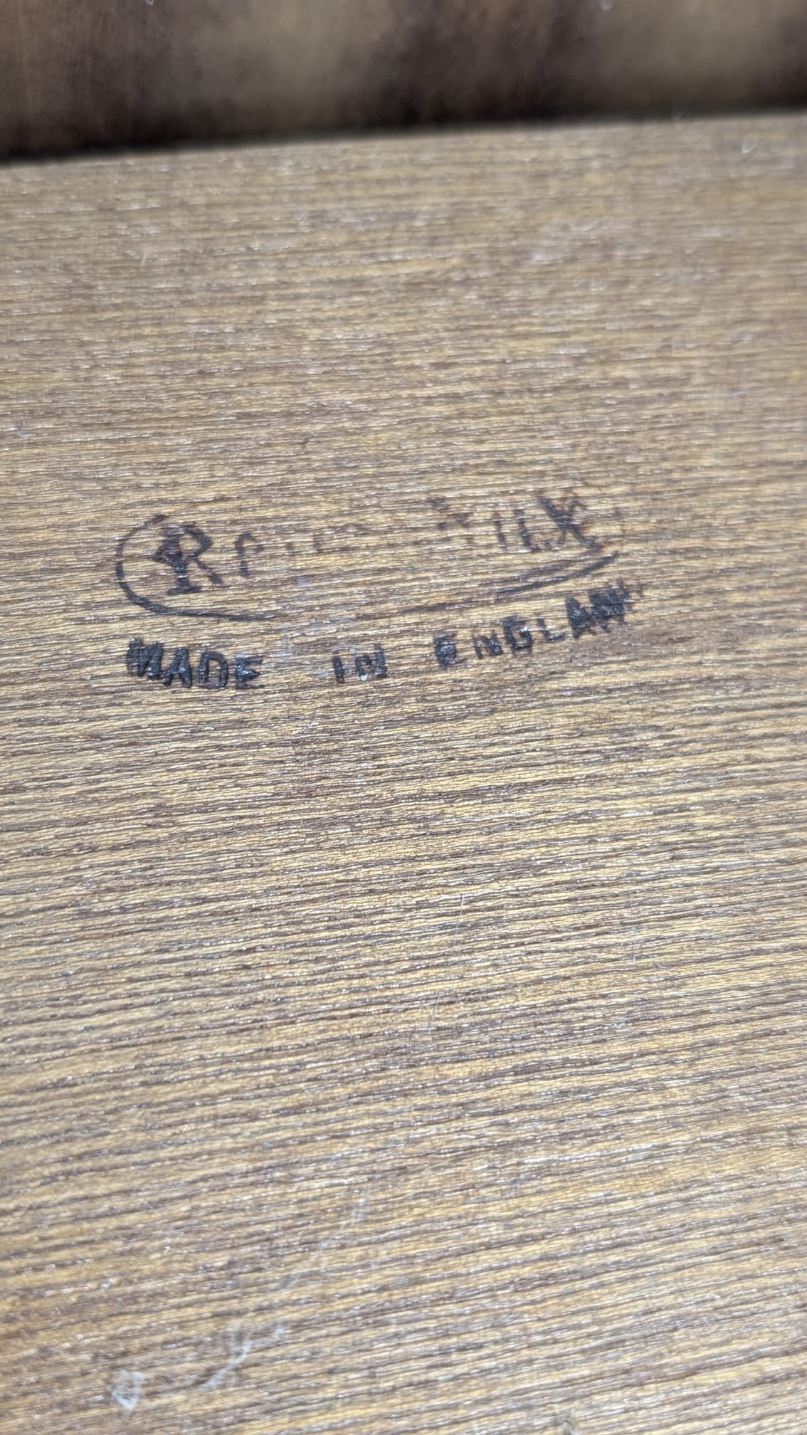 Para szafek nocnych w stylu angielskim Beven Funell - Image 14