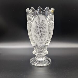 Zajacar Yuguslavia vintage crystal vase