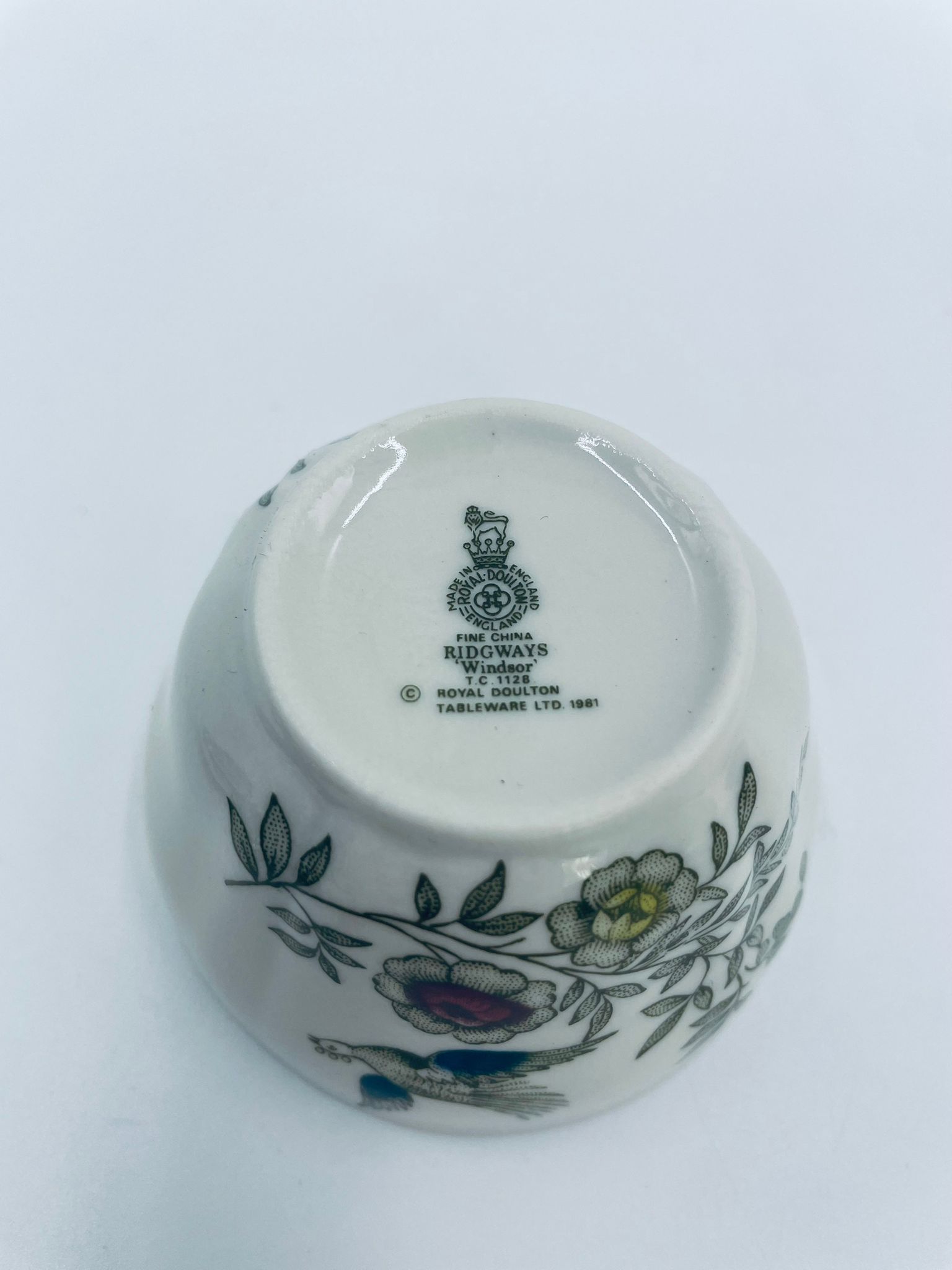 Cukiernica porcelanowa Royal Doulton Tableware - obrazek 9