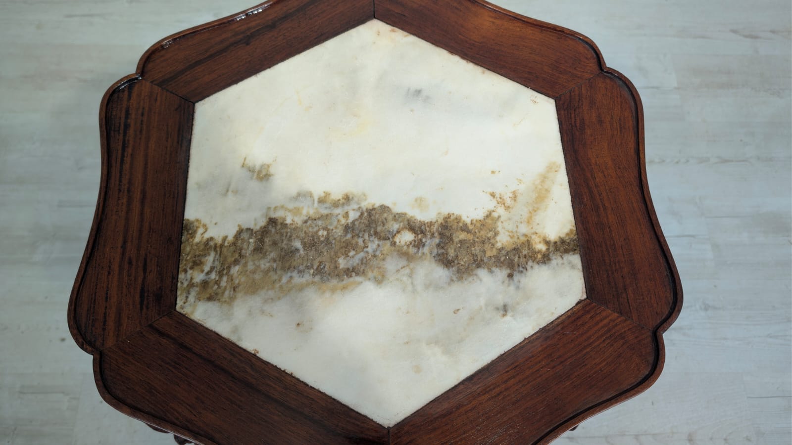 Stolik postument z marmurem Chiny początek XX wieku - obrazek 19