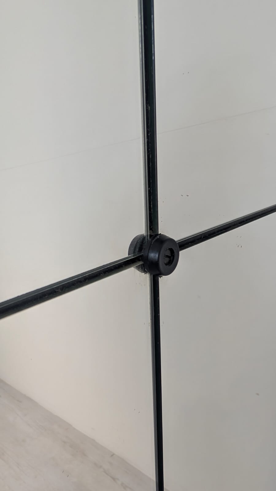 Duże lustro w stylu loftowym z 8 taflami - obrazek 6