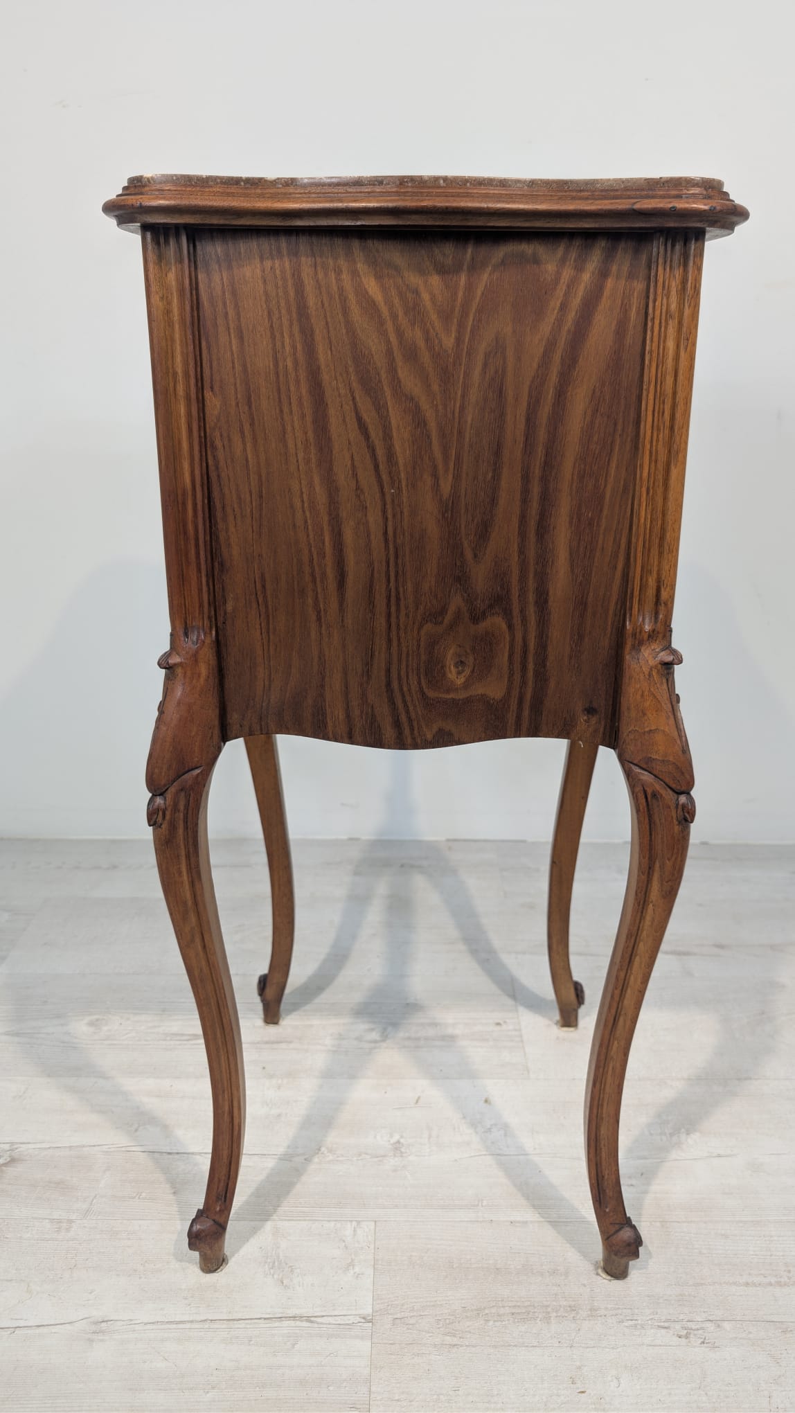 Antyczna szafka nocna z marmurem Ludwika Filipa - obrazek 13