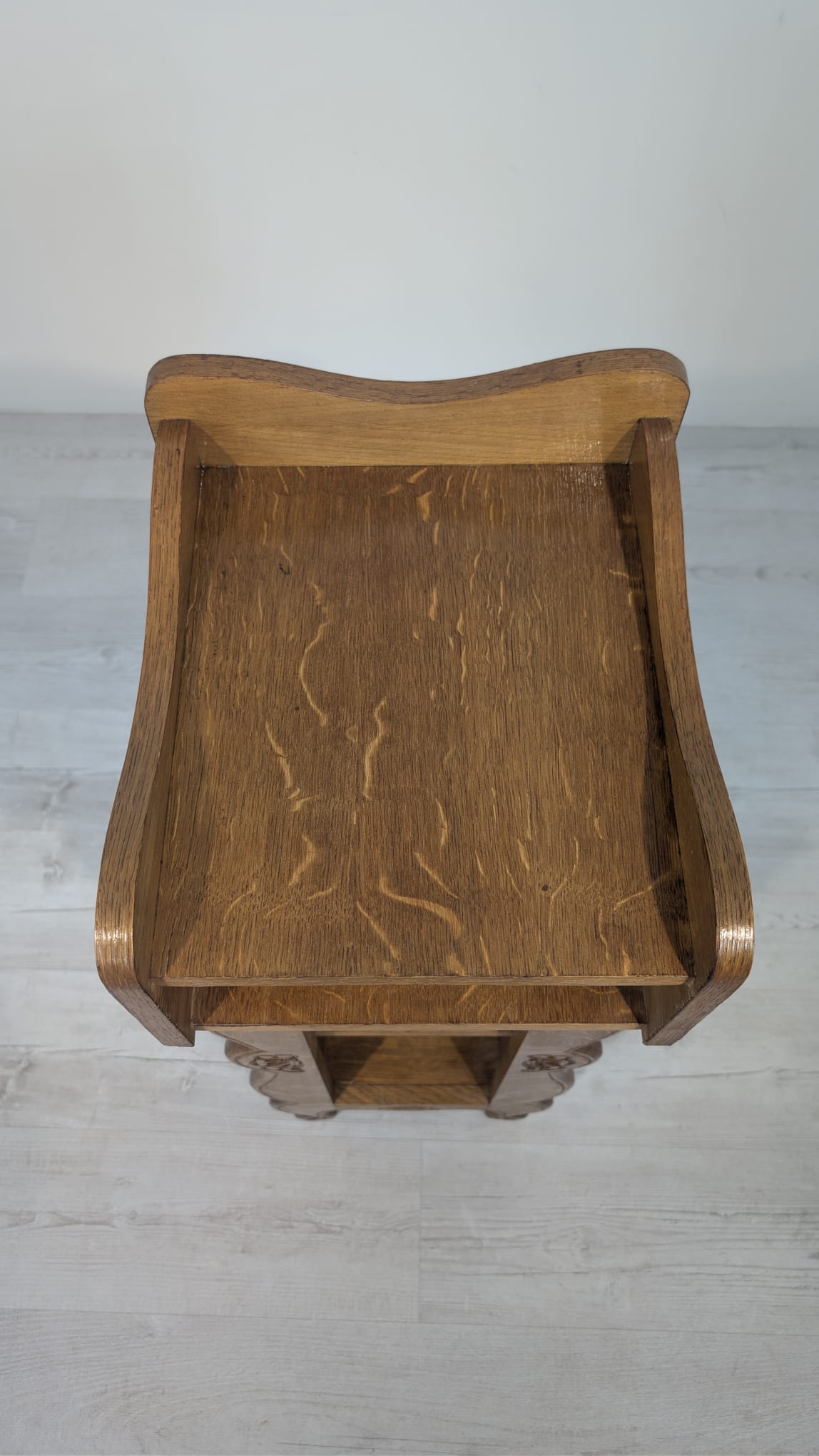 Szafka wąska z litego drewna dębowego rzeźbiona - Image 11