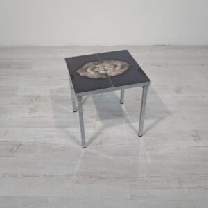 Stolik kawowy vintage z płytkami