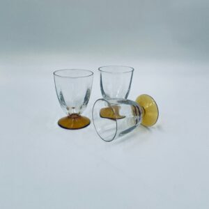 Kieliszek wódki, nalewki Huta szkła gospodarczego Hortensja