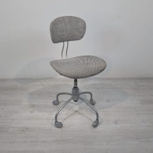 Fotel biurowy obrotowy proj. Egona Eiermanna  lata 50-te Niemcy