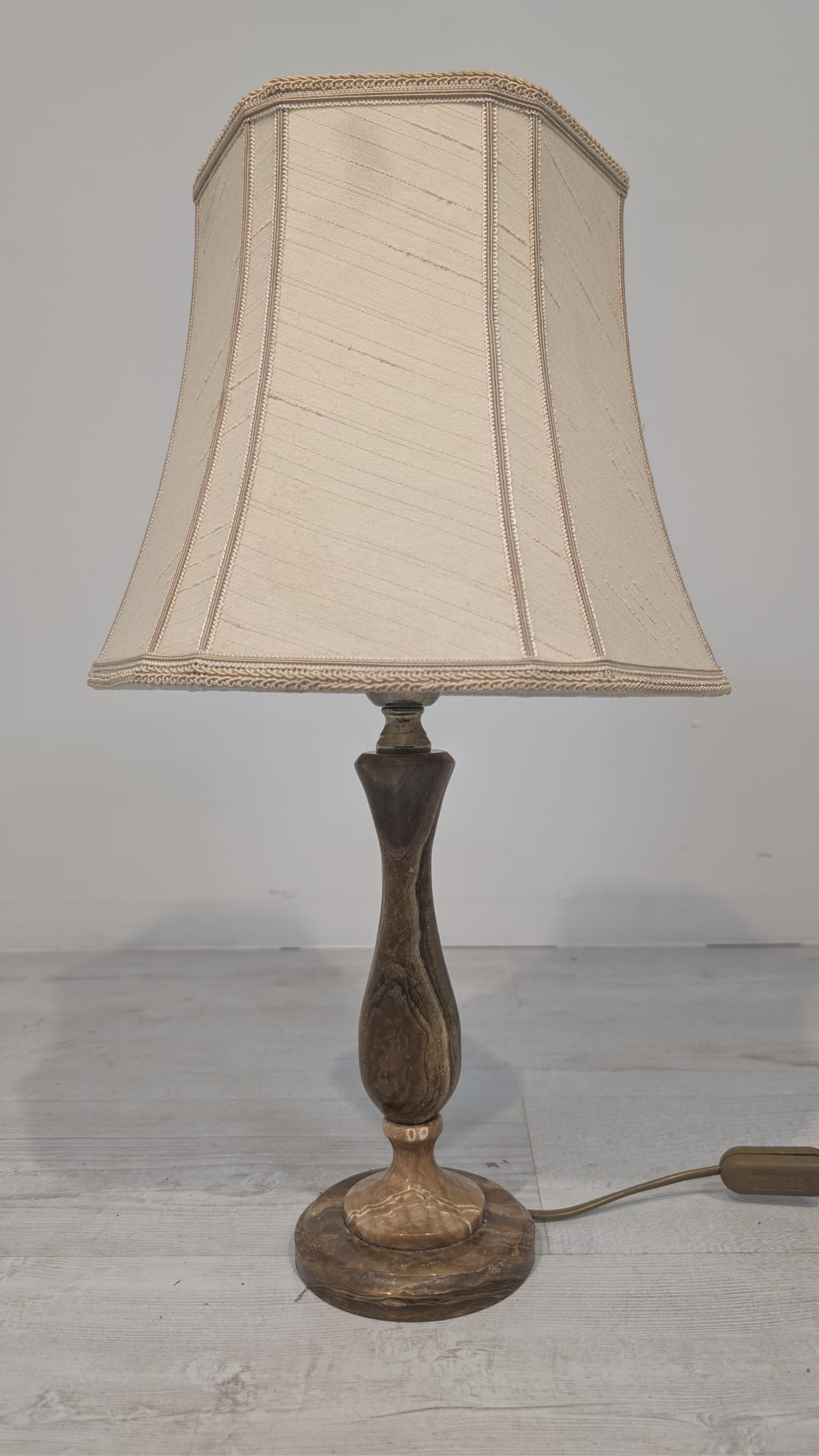 Pałacowa lampka nocna z onyksu - Image 5