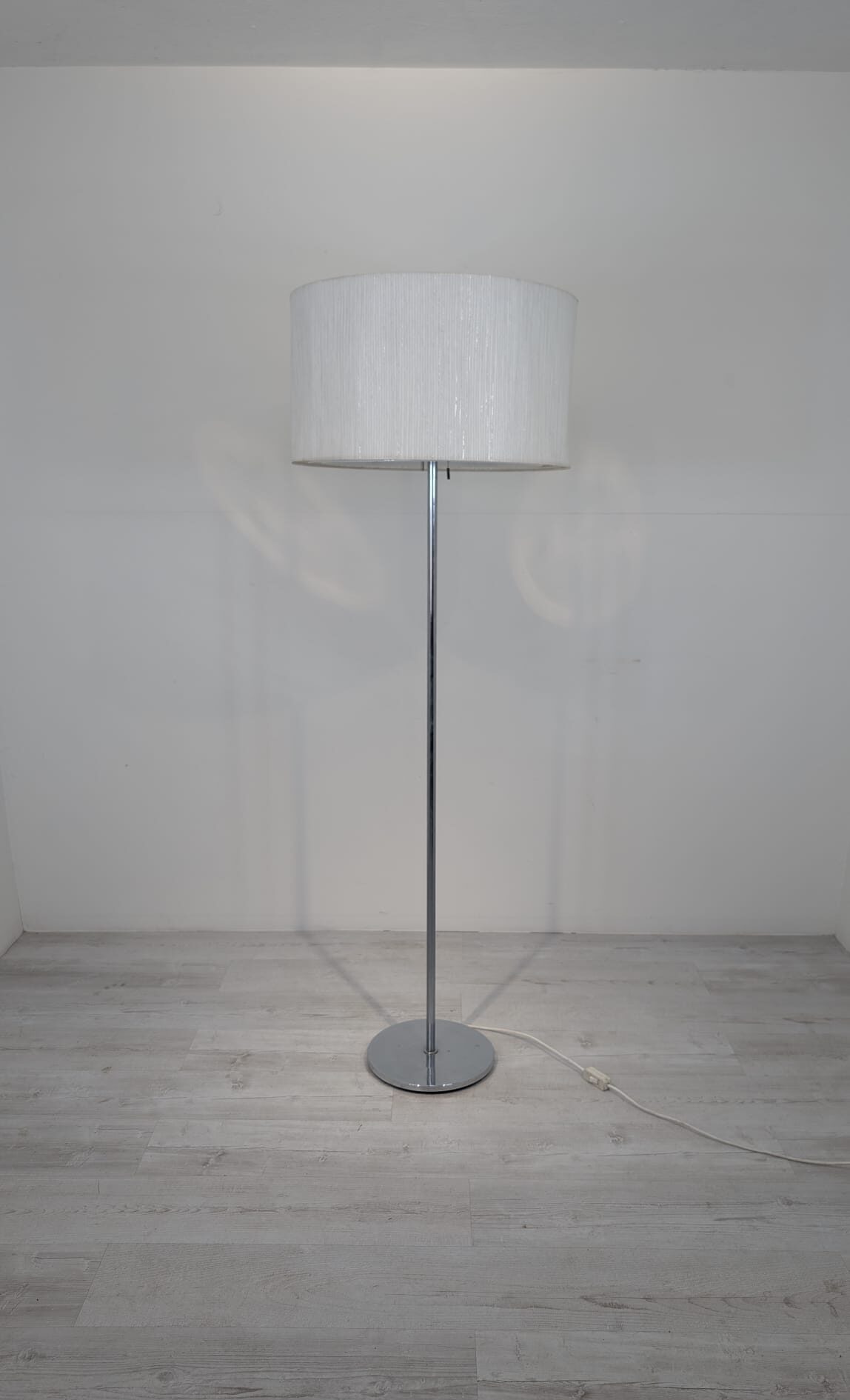 Elegancka lampa podłogowa Vintage Kaiser Leuchten, Niemcy, lata 80-te