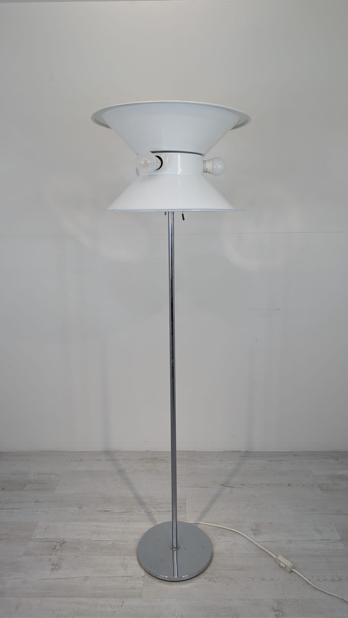 Elegancka lampa podłogowa Vintage Kaiser Leuchten, Niemcy, lata 80-te - obrazek 15