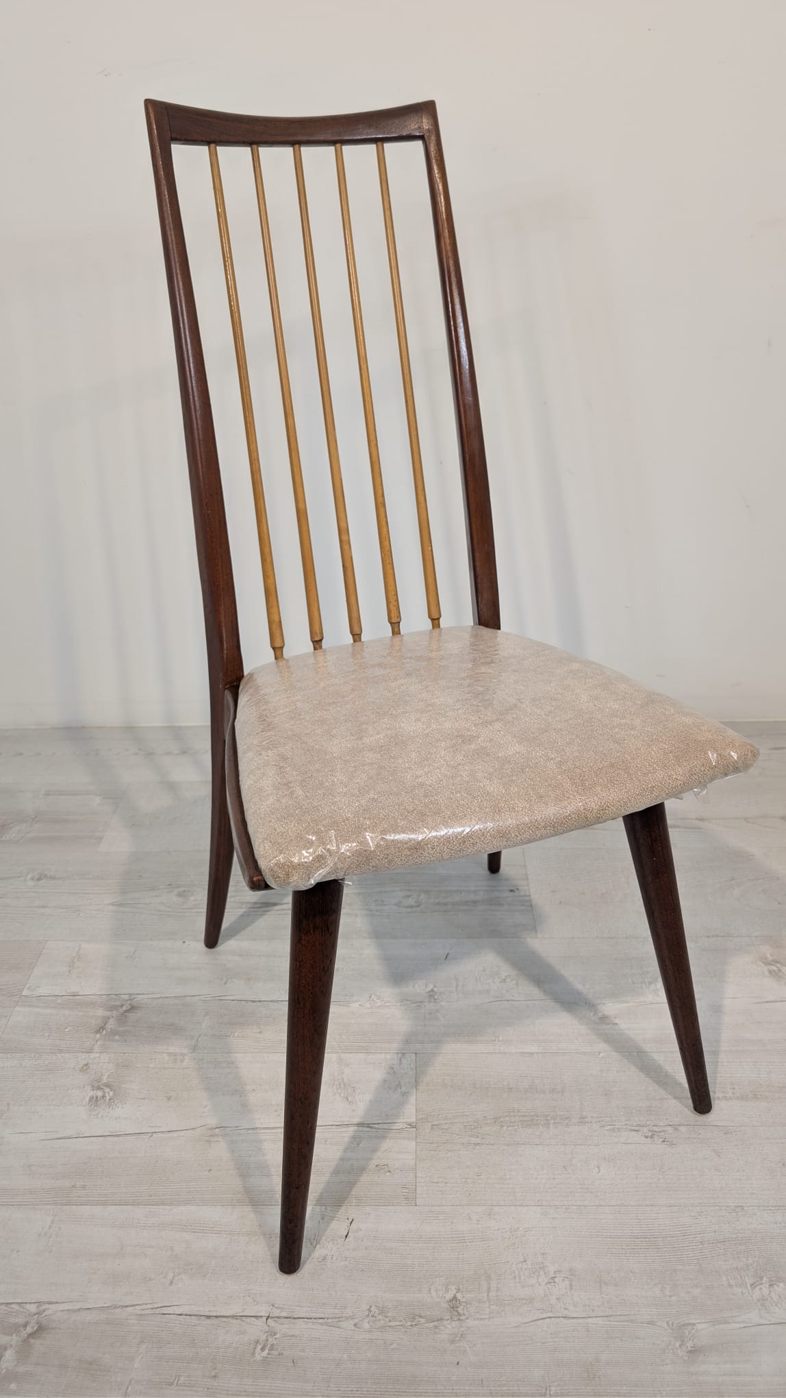 Krzesło duńskich z lat 50/60-tych- nowa tapicerka - obrazek 6