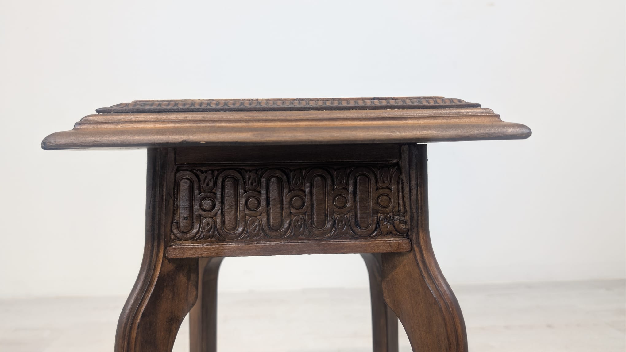 Postument/ Kwietnik lite drewno w stylu francuski. z 1900 roku - obrazek 5