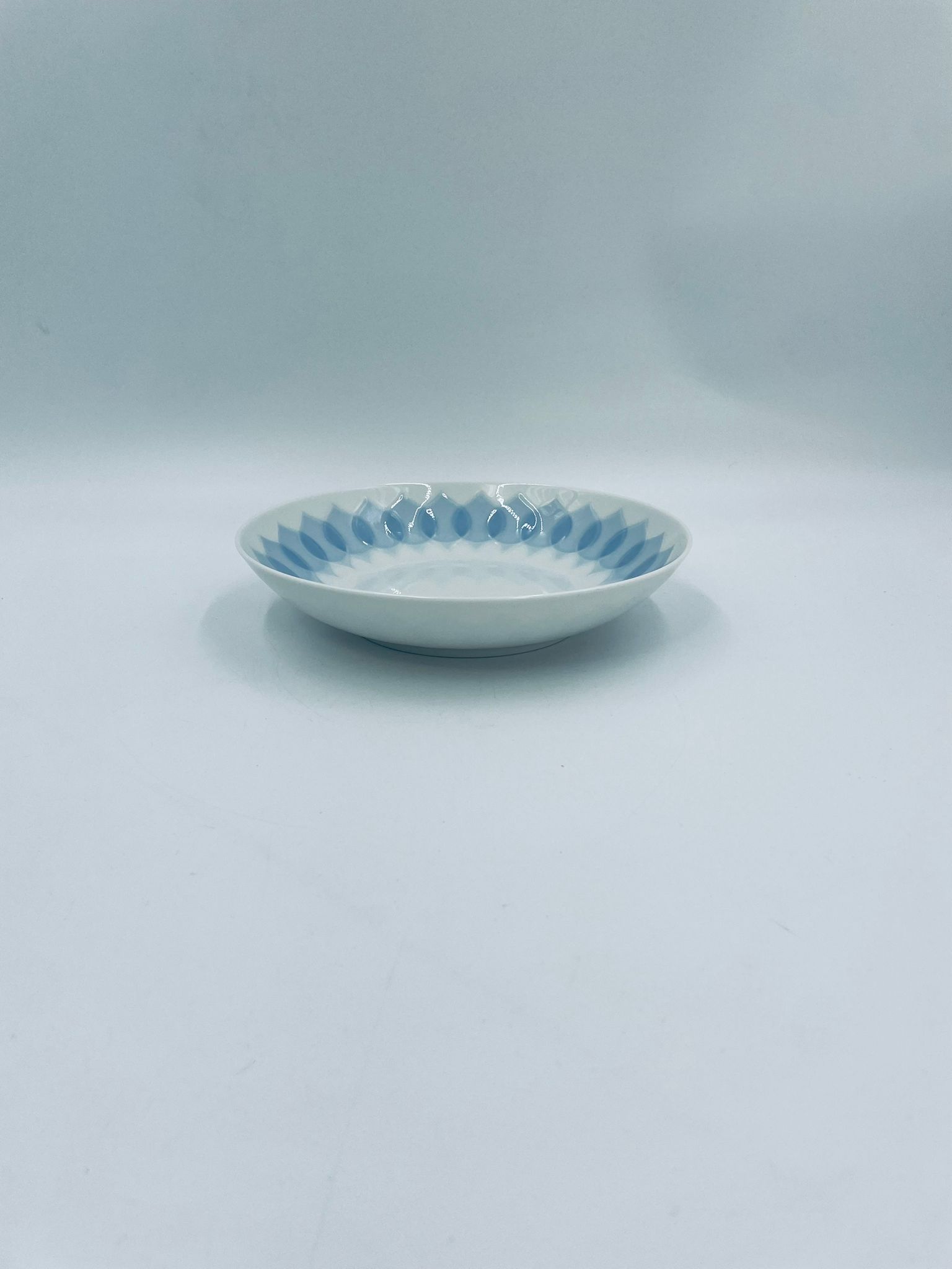 Talerz obiadowy głęboki Rosenthal Lotus Blau