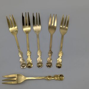 Rose gilt cake forks