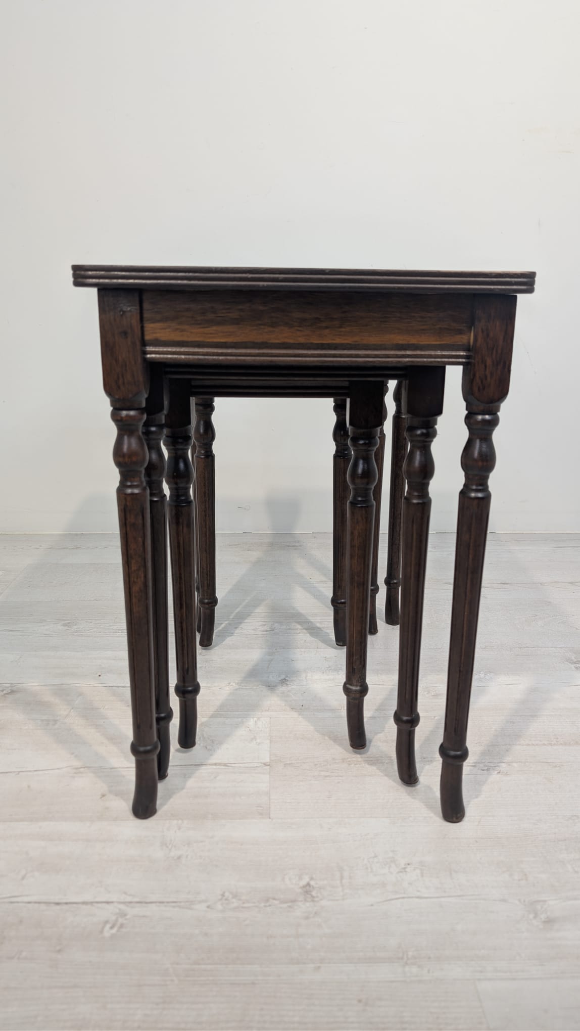 Komplet zabytkowych Stolików Trojaków francuskich, intarsjowanych - obrazek 10