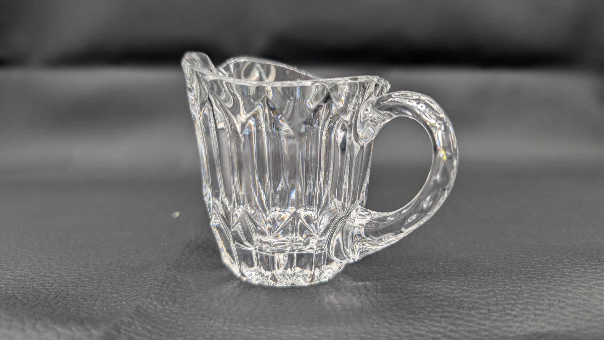 Kryształowy mlecznik, dzbanek w stylu vintage - obrazek 9