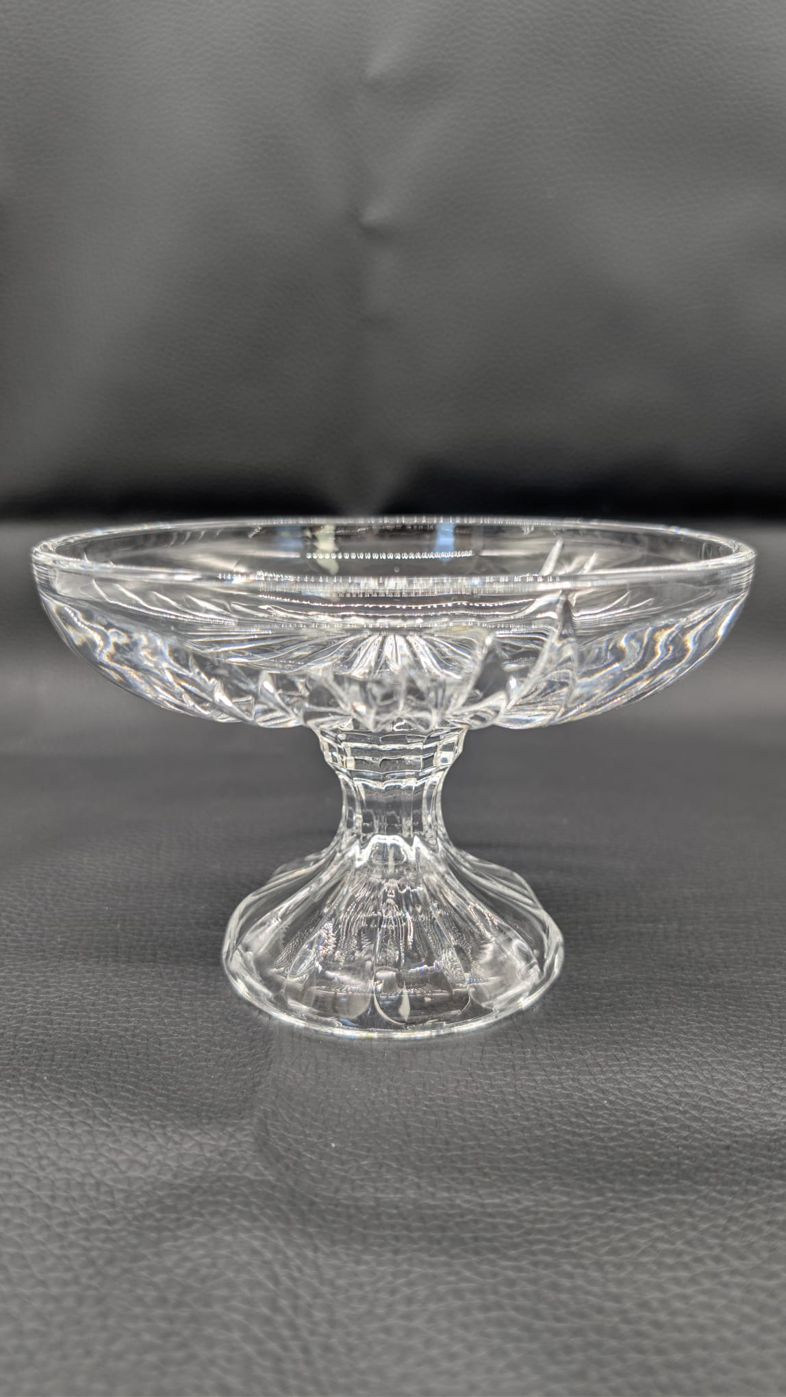 Kryształowa patera na nóżce Rozeta Nachtmann