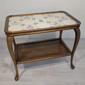 Antique Chippendale table in solid wood and tiles