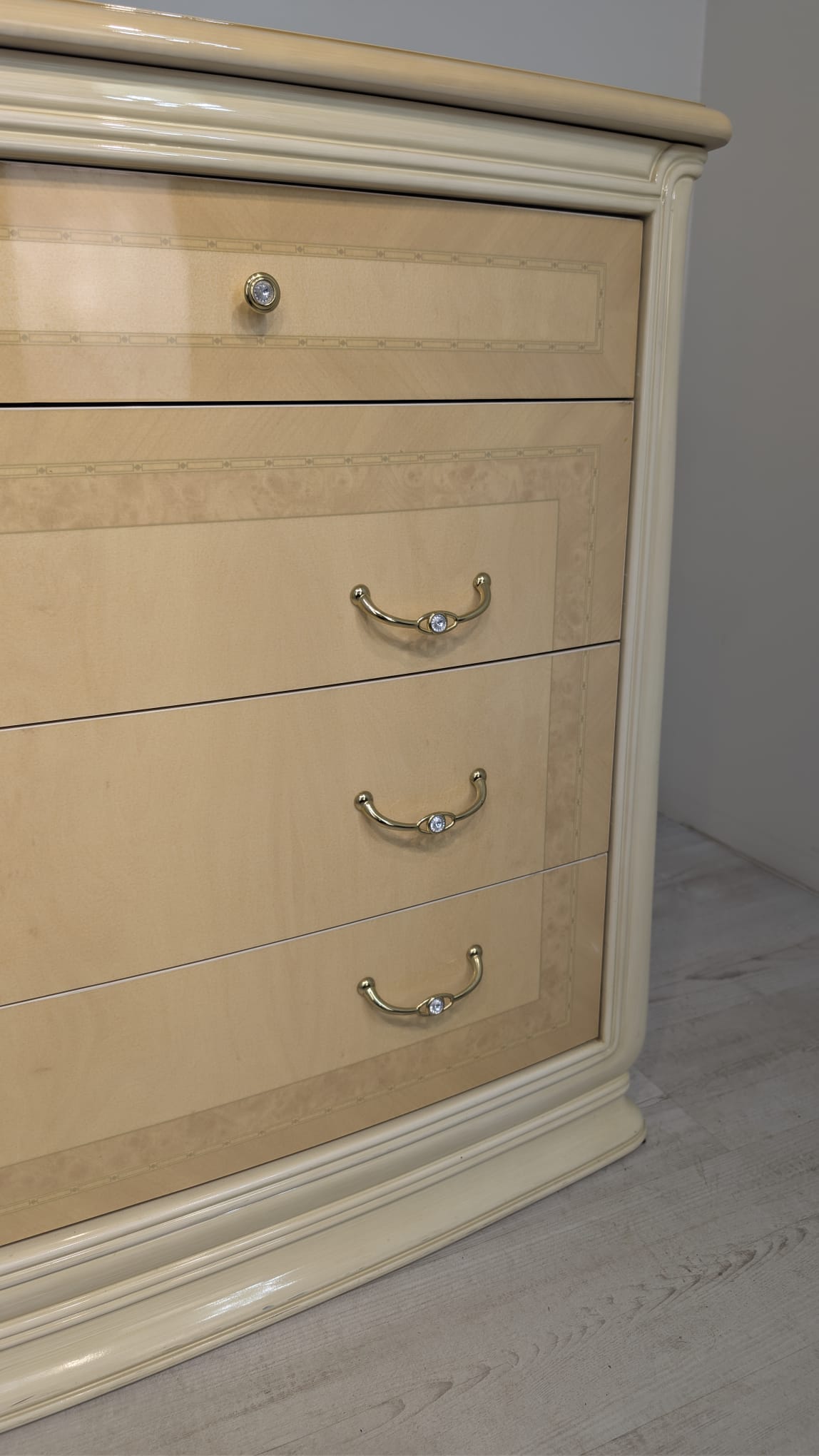 Klasyczna komoda włoska Corsini - obrazek 7