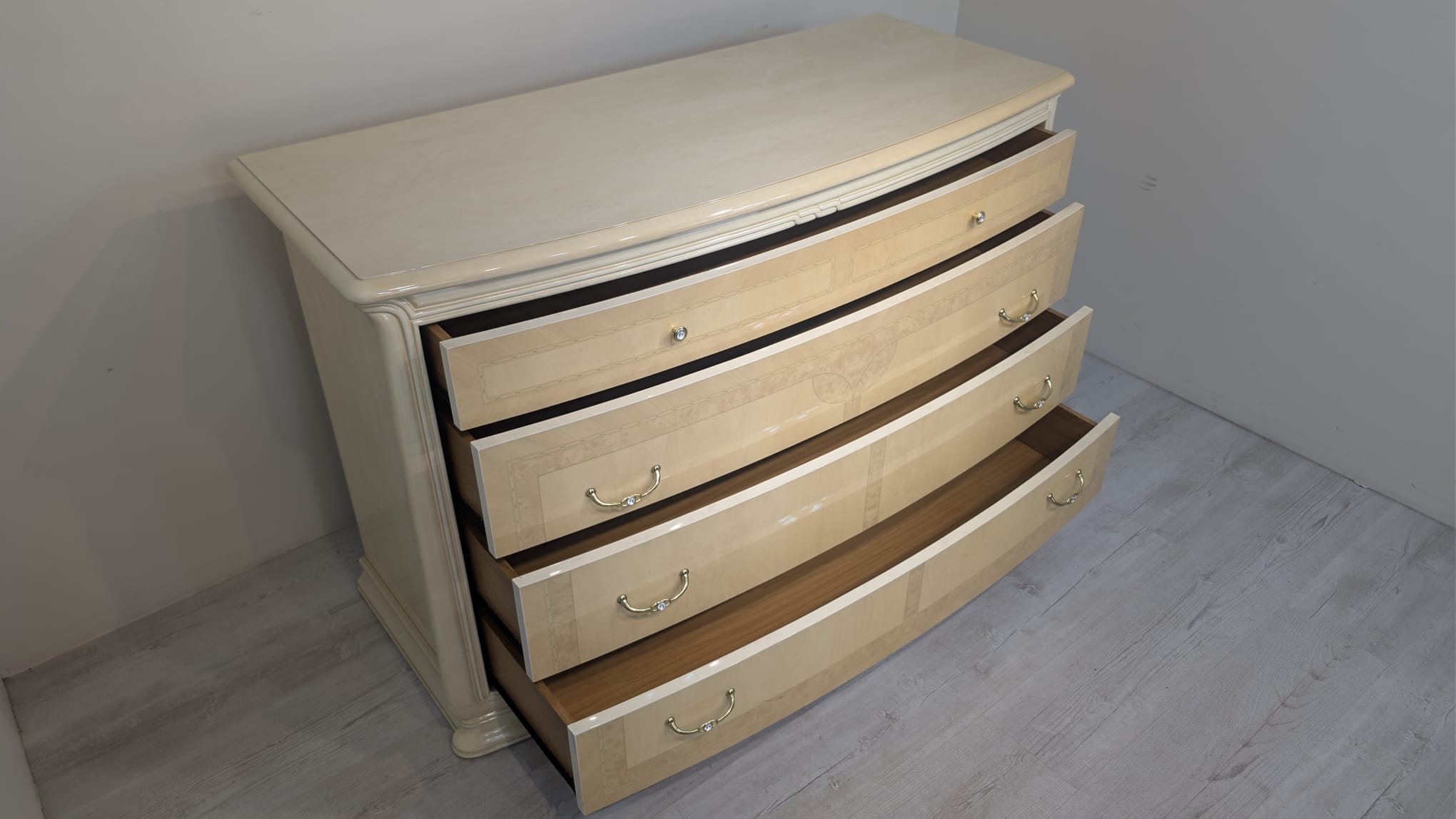 Klasyczna komoda włoska Corsini - obrazek 8