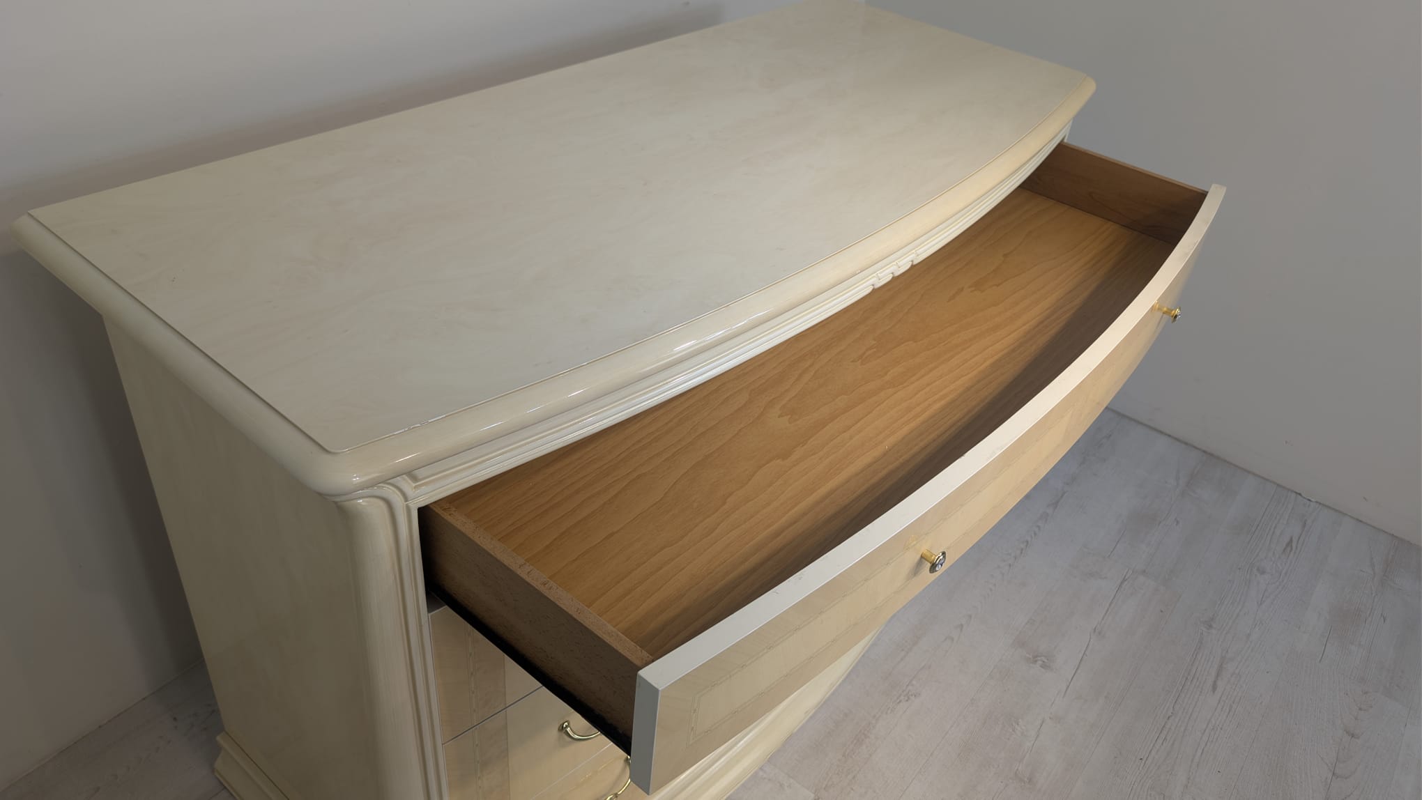 Klasyczna komoda włoska Corsini - obrazek 9