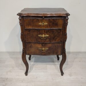 Antique dresser in neo-Rococo style from the Philipp Richter furniture factory