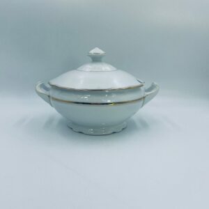 Porcelain soup tureen Bavaria