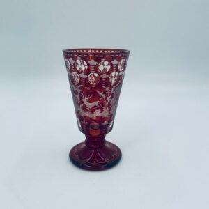 Zabytkowy kielich kryształowy Egerman Bohemia ruby red