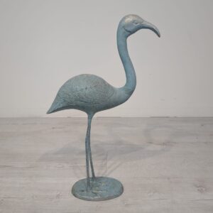 Decorative figurine, decorative metalwork flamingo