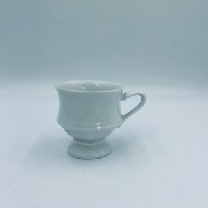 Gallo Leonardo porcelain collector's cup