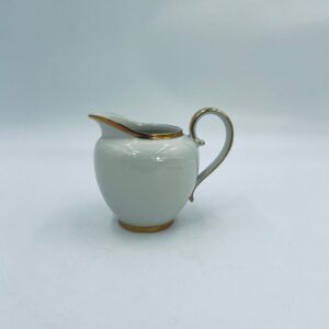 Krautheim&Adelberg Selb Bavaria porcelain creamer